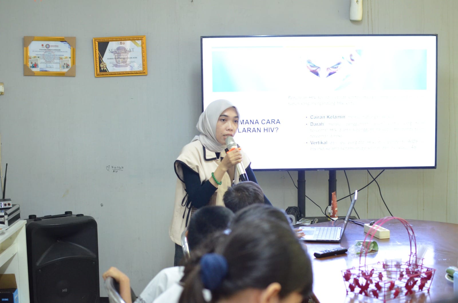 KDS Bougenville Sehati gelar dukungan psikososial dan edukasi HIV bagi perempuan dan anak di Kabupaten Tangerang.