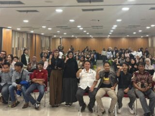 Ratusan Mahasiswa Ikuti Nobar Film Dokumenter Papua di Universitas MH Thamrin