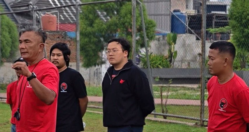 Abraham Garuda Laksono dorong pembinaan pemain muda Banten menuju Soekarno Cup 2026 di Stadion Mini Kelapa Dua.