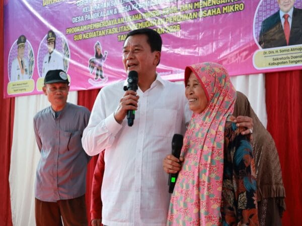 Maesyal Rasyid Fasilitasi Modal Lunak dan Peralatan Usaha bagi Pelaku UMKM