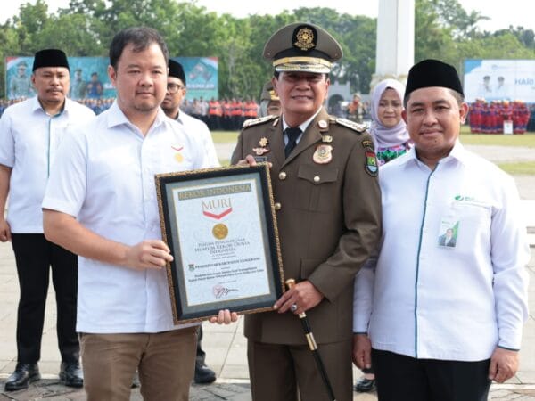 Peringati Hardiknas, Pemkab Tangerang Perkuat Komitmen Layanan Kesehatan dan Ketenagakerjaan