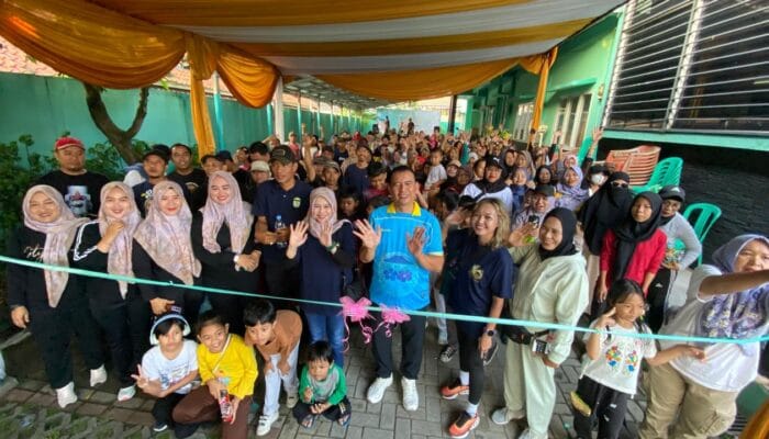 Camat Ciputat mengapresiasi Kolong Fun Walk yang dinilai mendorong pola hidup sehat dan kebersamaan warga Cipayung.