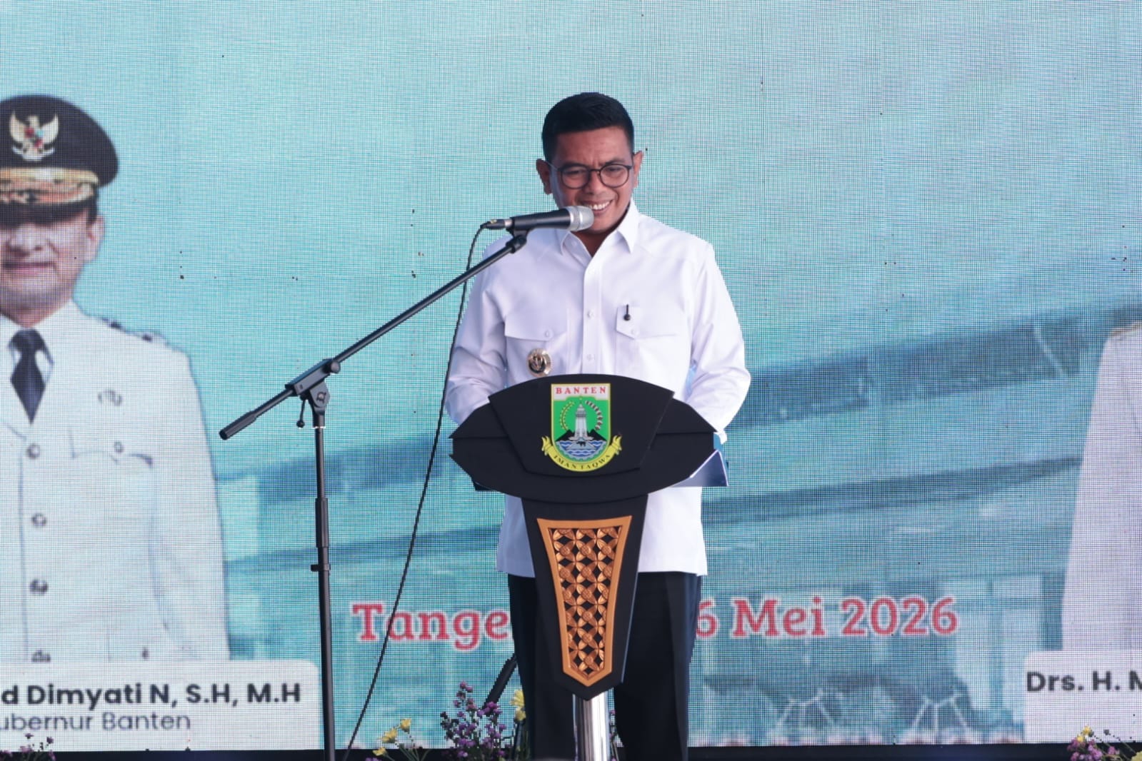 Gubernur Banten Andra Soni mengapresiasi pertumbuhan ekonomi Kabupaten Tangerang yang mencapai 5,67 persen pada 2026.