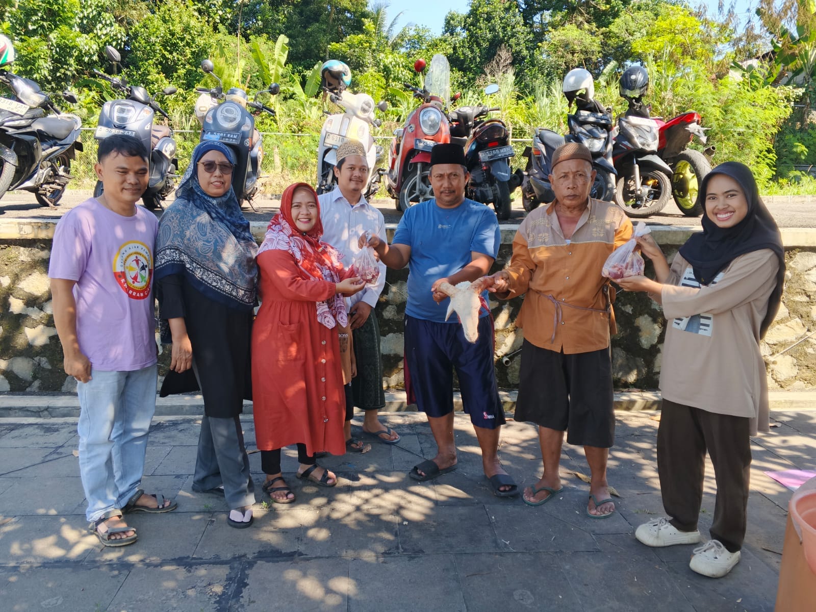 Kegiatan kurban Kwarran Cisoka menjadi sarana pendidikan karakter dan keagamaan bagi anggota Pramuka melalui praktik langsung.
