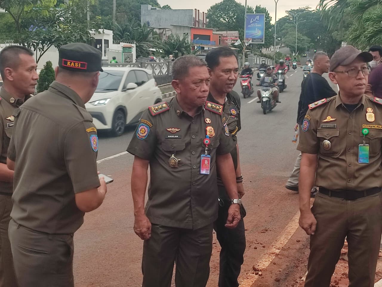Sebanyak 80 lapangan padel terdata di Tangsel. Satpol PP kini menelusuri kelengkapan izin, mayoritas diduga belum ber-PBG.