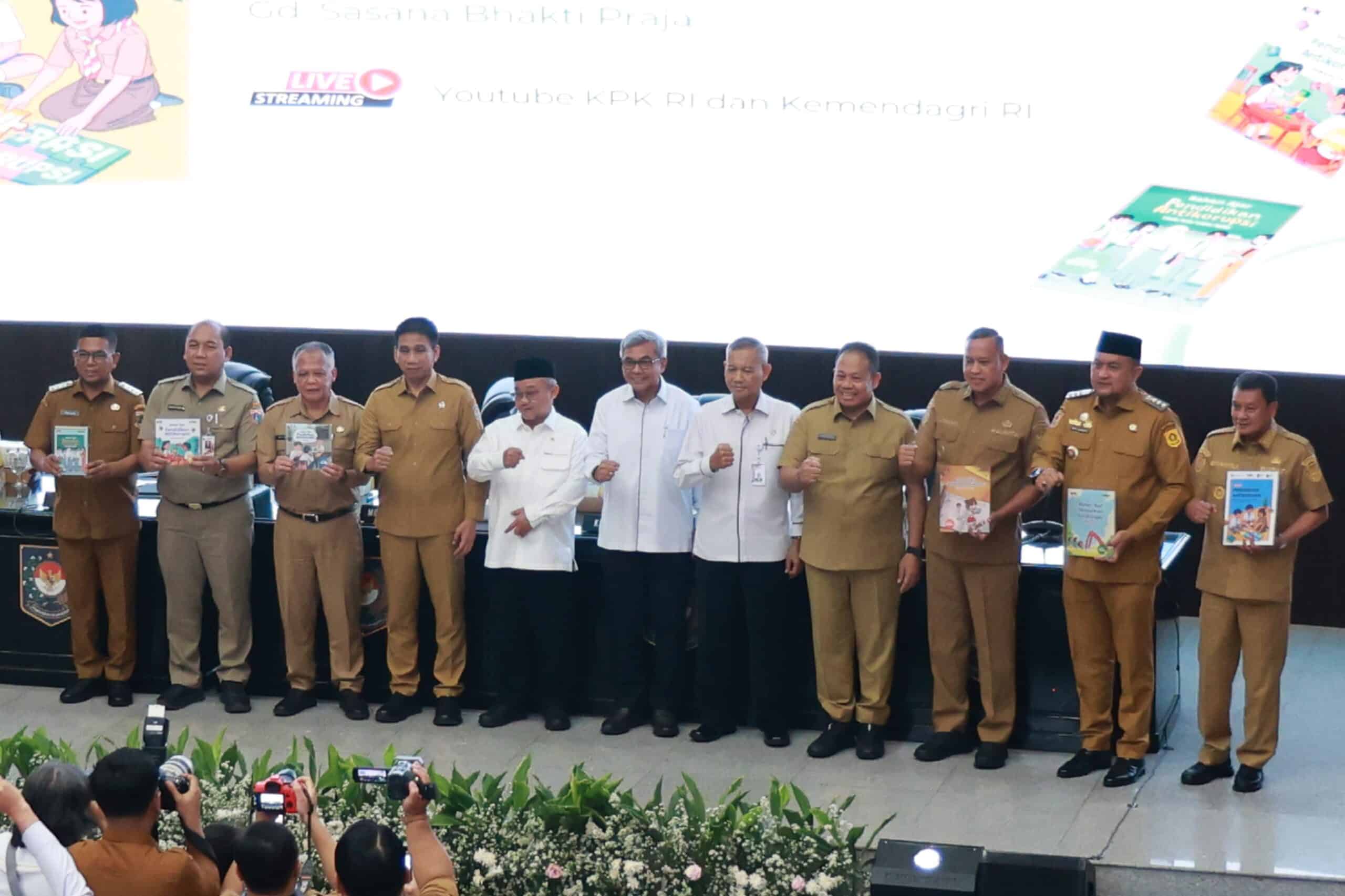 Pemkab Tangerang siap implementasi pendidikan antikorupsi di sekolah untuk perkuat karakter pelajar dan budaya integritas.