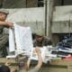 Satpol PP Kota Tangerang menertibkan PKL di sejumlah titik strategis mulai Alun-Alun Ahmad Yani hingga Jalan Sudirman.