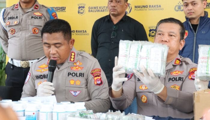 Polresta Tangerang kembangkan kasus obat keras ilegal hingga ungkap jaringan distribusi tramadol hexymer antar kecamatan di Tangerang.