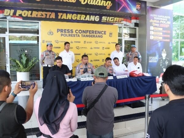 Jaringan Narkoba Lintas Wilayah Terungkap, Operasi Polisi Menjangkau Sepatan hingga Pondok Aren