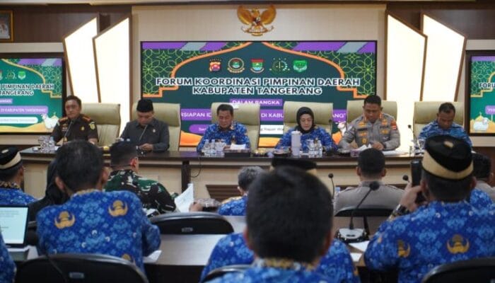 Pemkab Tangerang memastikan penyembelihan hewan kurban sesuai syariat Islam dan standar kesehatan saat Idul Adha 2026.