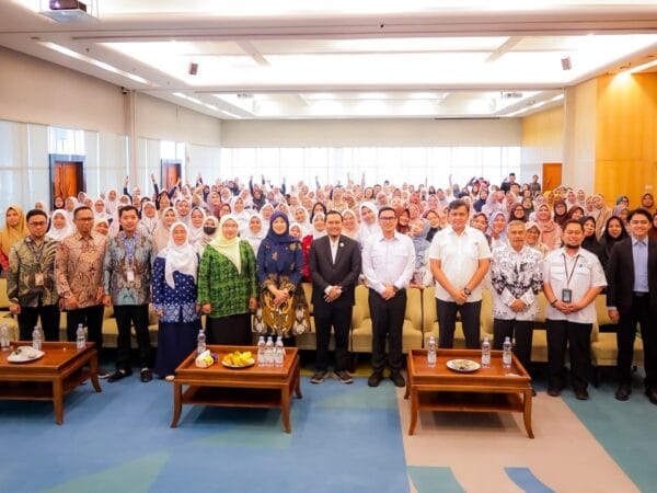 Pilar Saga: Orang Tua dan Guru Harus Aktif Awasi Penggunaan Gawai Anak