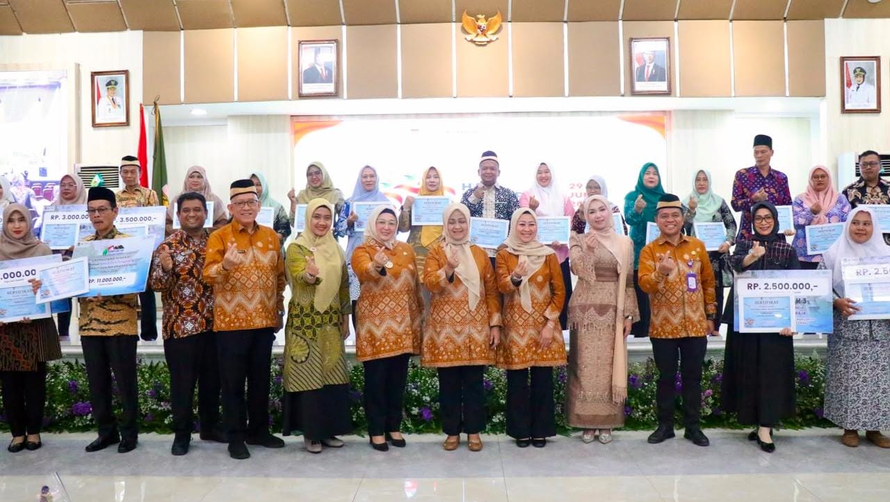 Harganas 2026 di Kabupaten Tangerang mengajak para ayah aktif mendampingi keluarga demi tumbuh kembang anak yang optimal.