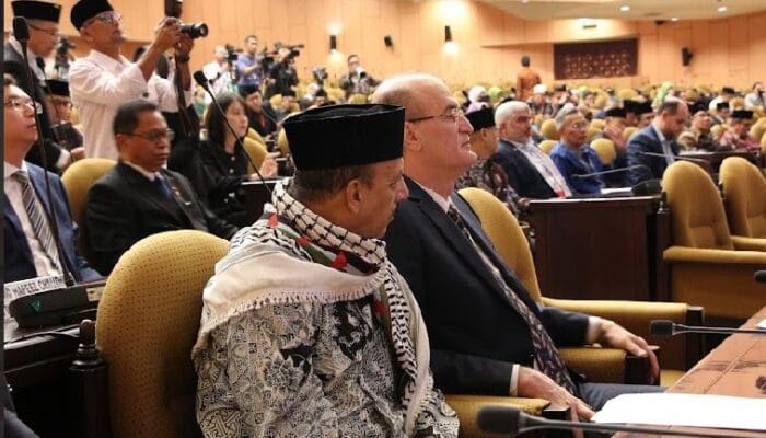 MUI, DPR, dan DPD RI gelar Dialog Antar Peradaban Internasional di Jakarta, serukan solidaritas global dan perdamaian dunia.