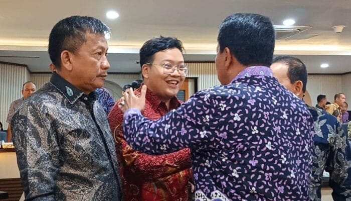 Abraham Garuda Laksono dan Bupati Tangerang memperkuat komitmen pendidikan dan kesehatan, termasuk sekolah gratis, USB, dan RS jantung.
