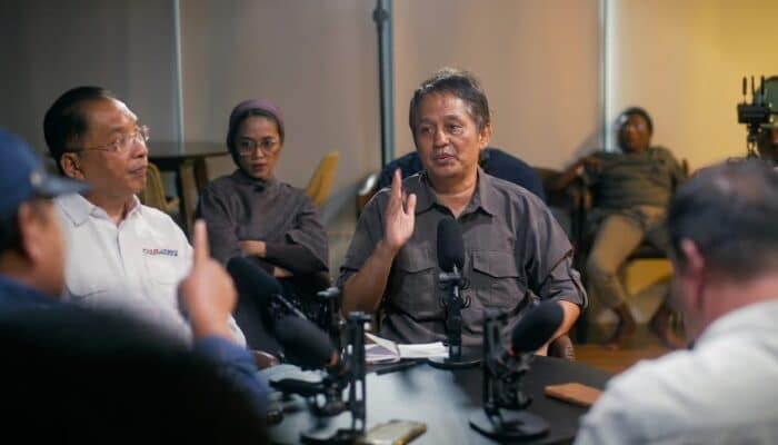 Insiden di UGM dinilai mencerminkan krisis dialog antara pemerintah dan mahasiswa. IndexPolitica dorong komunikasi yang lebih setara.