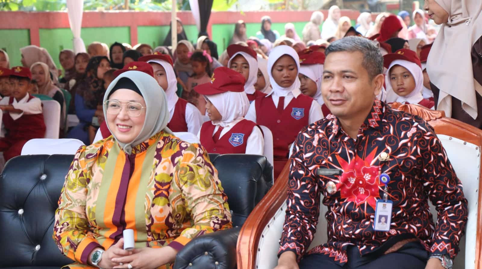 Wabup Tangerang Intan Nurul Himah menekankan pendidikan holistik, penguatan karakter, dan pengembangan bakat siswa SDN Peusar.