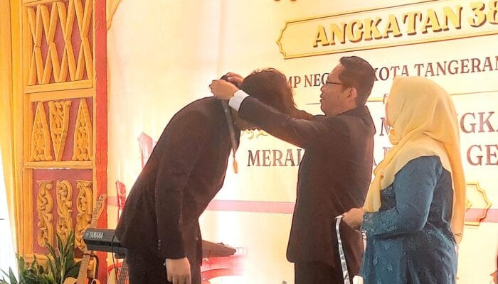 Sebanyak 503 siswa SMPN 8 Tangsel mengikuti apresiasi prestasi dan perpisahan. Sekolah mencatat capaian akademik terbaik di Tangsel.