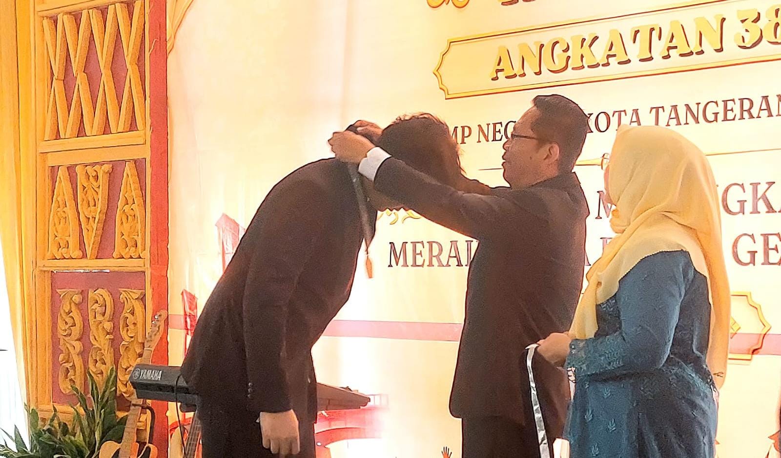 Sebanyak 503 siswa SMPN 8 Tangsel mengikuti apresiasi prestasi dan perpisahan. Sekolah mencatat capaian akademik terbaik di Tangsel.
