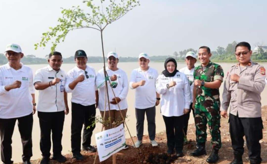 Gerakan Banten Teduh Tangerang Sejuk menargetkan penanaman 1 juta pohon di Tangerang Raya guna mendukung mitigasi iklim dan lingkungan.