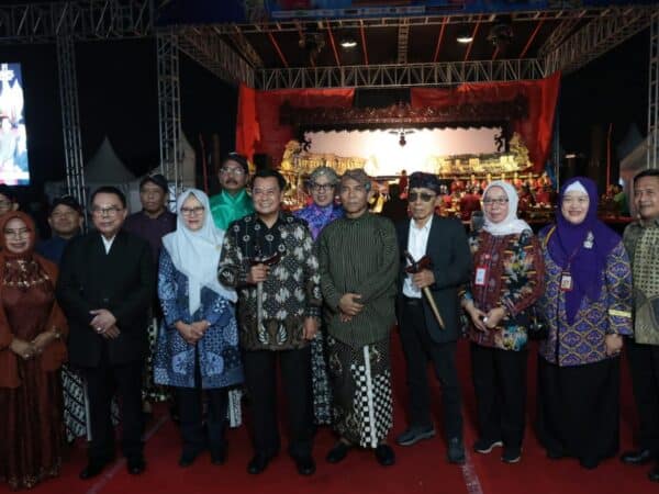 Bupati Tangerang Apresiasi Grebeg Suro, Sebut Budaya sebagai Identitas Bangsa