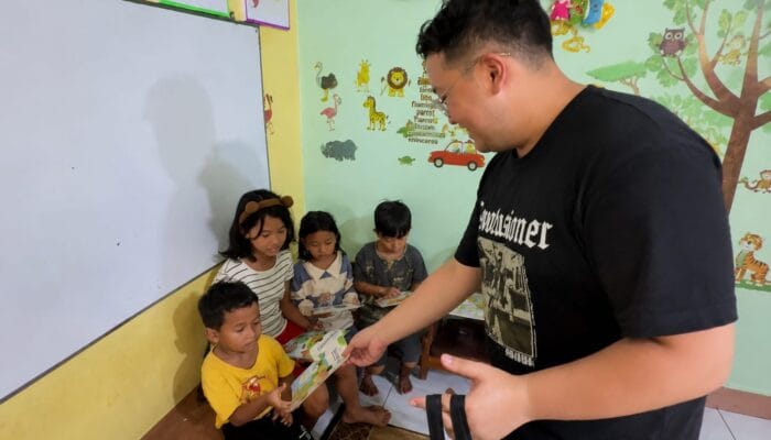 Abraham Garuda Laksono memperingati Hari Lahir Pancasila melalui pendidikan kebangsaan, aksi lingkungan, dan dukungan bagi anak-anak inklusif.