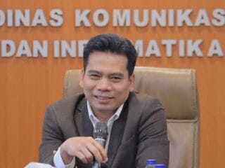 Kominfo Tangsel Buka Suara soal Mobil Pelat Putih B 1036 WQH, Tegaskan Sesuai Aturan
