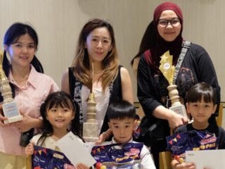 Liburan Sekolah Lebih Seru, Atria Hotel Gading Serpong Gelar Mom & Kids Cake Decoration Challenge
