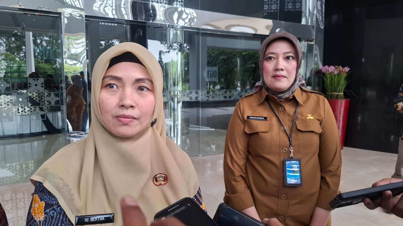 Pagar Alam mempelajari transformasi digital dan inovasi layanan publik di Tangsel untuk mempercepat penerapan e-governance daerah.