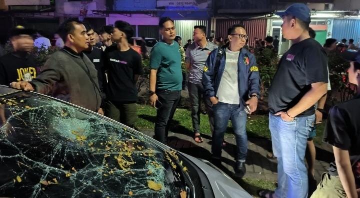 Polisi menyelidiki dugaan pengrusakan mobil Honda Jazz di Citra Raya, Cikupa, Kabupaten Tangerang, dengan memeriksa CCTV dan saksi.