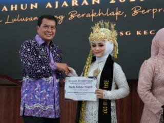 Hadiri Pelepasan Purnasiswa, Bupati Tangerang Dorong Lulusan SMK Jadi Pengusaha Muda Sukses