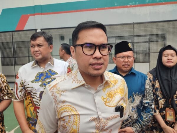 Ringankan Beban Orang Tua, Tangsel Alokasikan Bantuan Seragam Sekolah Lewat Dana Bosda