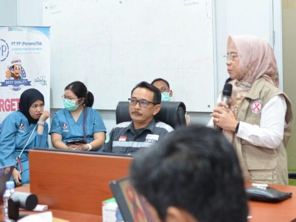 Ratusan Pekerja Proyek Mandiri Financial Center PIK 2 Ikuti Edukasi dan Tes HIV