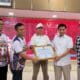 Achmad Dimyati Natakusumah menerima penghargaan Brand Ambassador Catur Banten sebagai bentuk dukungan pembinaan atlet catur.