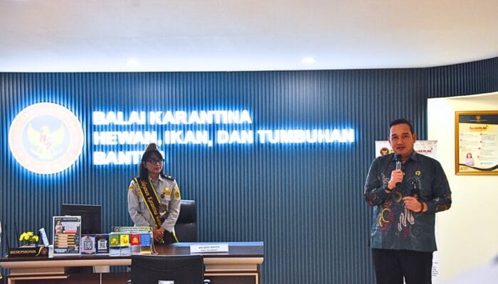 Badan Karantina Indonesia menunjukkan kesiapan layanan dan fasilitas karantina di Bandara Soekarno-Hatta kepada DPR RI.
