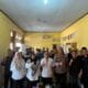 Mahasiswa KUKERTA UIN SMH Banten menggaungkan ekoteologi sebagai solusi krisis lingkungan melalui seminar di Desa Cicaringin, Lebak.