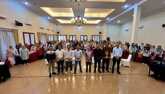 Sebanyak 619 sekolah di Kabupaten Tangerang bermitra dengan Bank Kerta guna memperluas Program Tabungan SiWajar bagi pelajar.