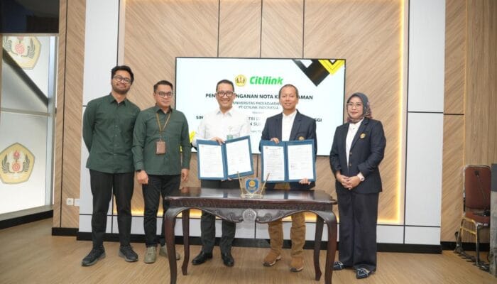 Citilink menggandeng Universitas Padjadjaran melalui MoU guna mendukung pengembangan talenta muda dan kolaborasi dunia industri.