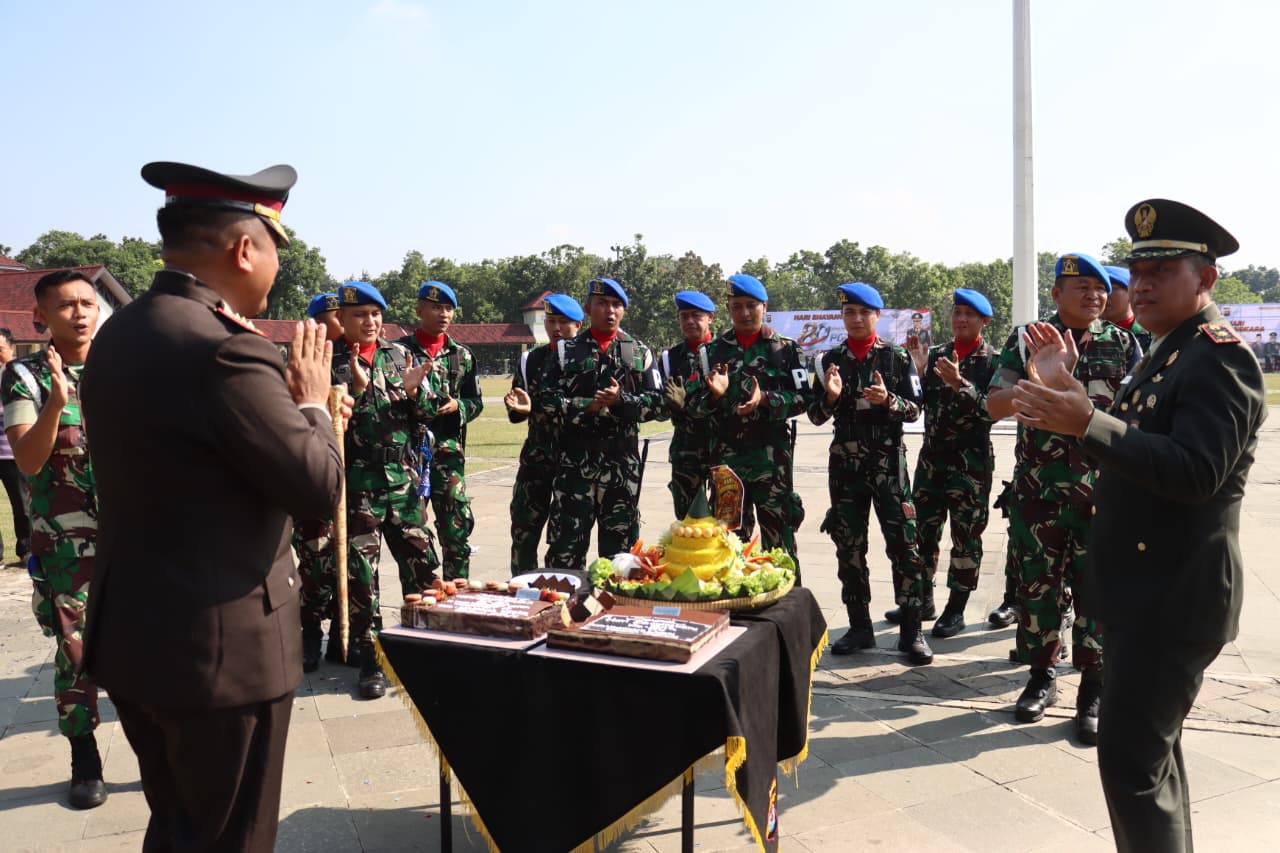 Polresta Tangerang menegaskan komitmen meningkatkan profesionalisme dan pelayanan kepada masyarakat pada Hari Bhayangkara ke-80.