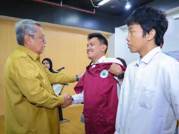 Benyamin Davnie Dorong Generasi Muda Tangsel Raih Karier Internasional Lewat Program Pelatihan Kerja