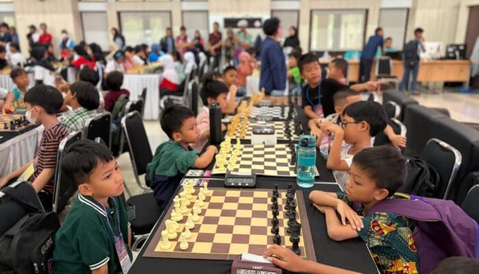 Sebanyak 310 pecatur ambil bagian dalam Kejuaraan Catur Piala Bupati Tangerang 2026 di GSG Puspemkab Tangerang.