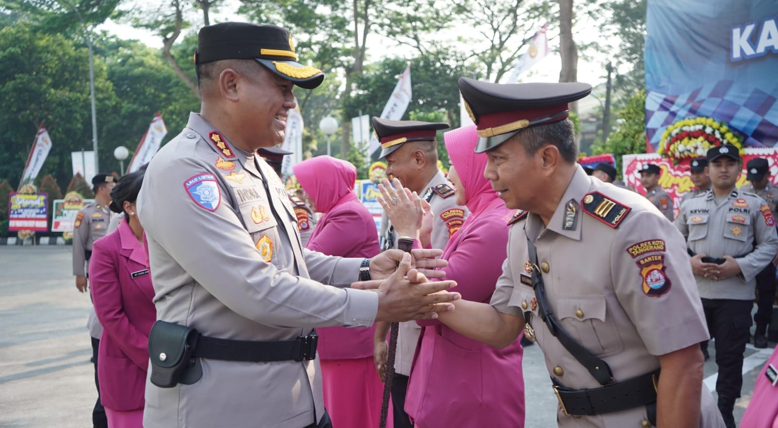 Kapolresta Tangerang memimpin sertijab sejumlah pejabat sebagai bagian dari rotasi dan penguatan kinerja organisasi.
