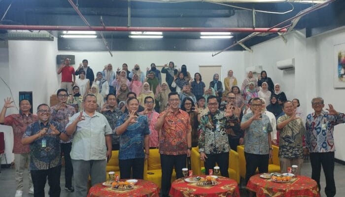 Bukan sekadar bantuan, Pemkot Tangsel dorong penerima santunan BPJS Ketenagakerjaan membangun usaha produktif.