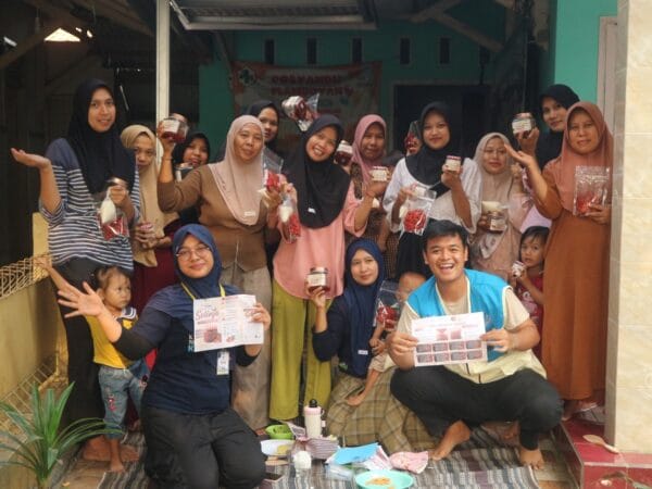 KKN-PPM UGM Kembangkan Selai Melinjo, Dorong Nilai Tambah Komoditas Lokal Desa Sangiang