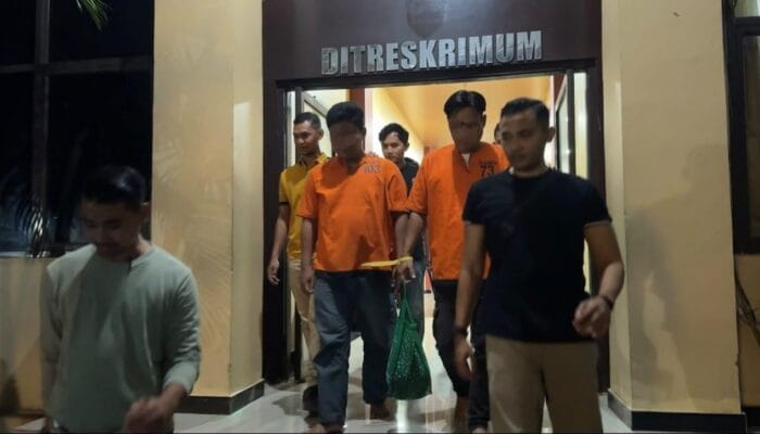 Dua tersangka kericuhan aksi unjuk rasa di PT EDS Manufacturing Indonesia ditahan Polda Banten usai penyidik mengungkap motifnya.