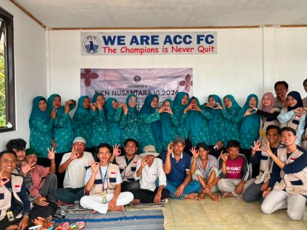 KKN Nusantara Kelompok 8 Sosialisasikan Pembuatan Briket Sekam Padi
