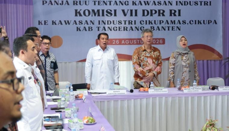 Komisi VII DPR RI meninjau langsung kondisi dan dinamika aktivitas industri saat berkunjung ke Kawasan Industri Cikupa Mas.
