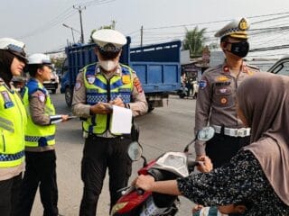 Program Si Caka Turun ke Jalan, Satlantas Polresta Tangerang Sosialisasikan Keselamatan Berkendara
