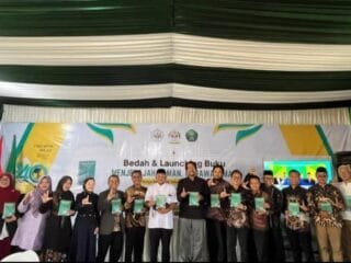 Milad ke-40 IAILM Suryalaya, Bedah Buku “Menjelajah Zaman, Merawat Iman”