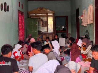 Dorong Semangat Belajar Anak, KKN Kelompok 11 UIN Banten Buka Bimbingan Gratis di Desa Cikareo