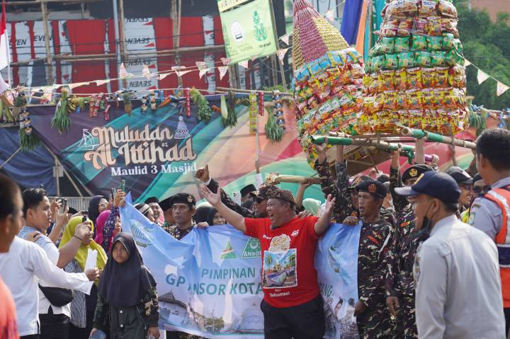 Festival Maulid Nusantara 2026 memadukan syiar Islam dan tradisi budaya dalam rangkaian Muludan Tiga Masjid di Tangerang.